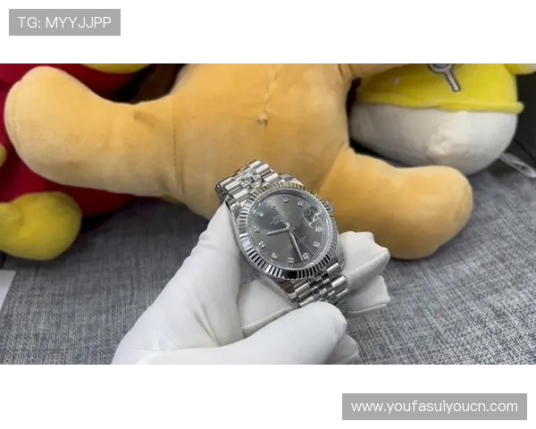 劳力士娱乐：探索奢华腕表在娱乐圈中的独特魅力与品牌影响力